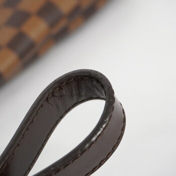 Louis Vuitton Damier Bloomsbury PM Shoulder Bag - Picture 11 of 12
